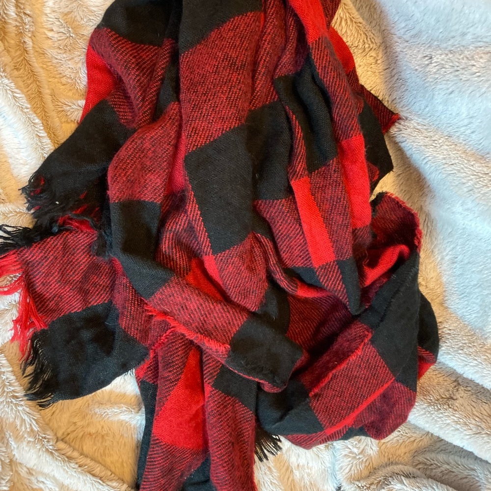 Buffalo Plaid Scarf Red Black